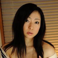 白い柔肌の童顔熟女・小池 絵美子 熟女が好き！【裏も表もある熟女】