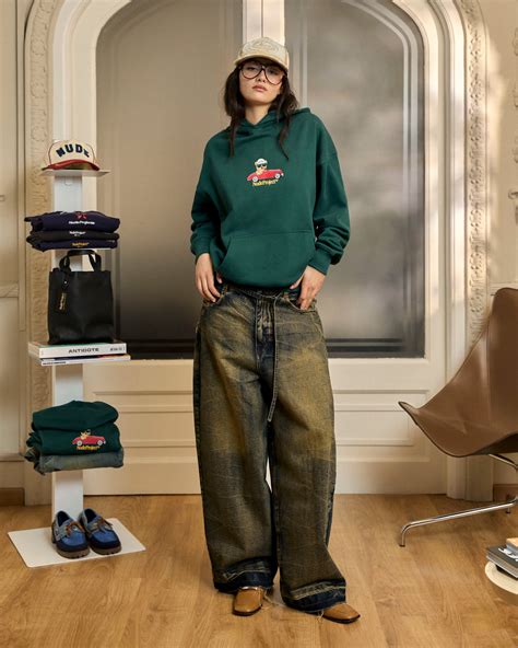 HOT HOODIE GREEN – Nude Project