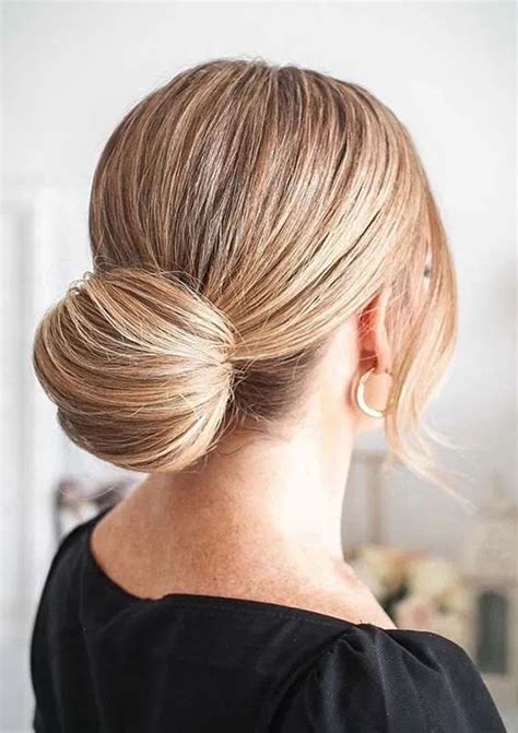 perfect easy  bun hairstyles  girls  year  holiday