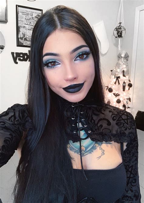 Big Titty Goth Blowjob