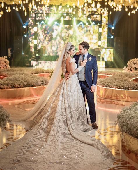 Cómo Vestirse Para Una Boda? Te Lo Explicamos Según La Etiqueta