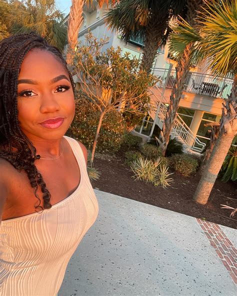 𝕷𝖆𝖚𝖗𝖞𝖓 (@lauv.n) • Instagram photos and videos