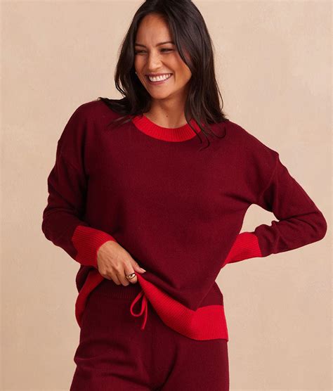 CashmereCrew_PinotLava_Front_Crop.jpg?v=1693938638