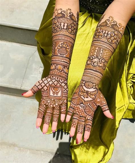 Peacock Mehndi Design Simple and Easy for Celebrations