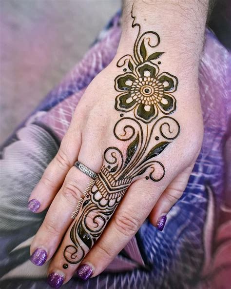 Traditional wedding henna designs for hand - Village Barber Stories