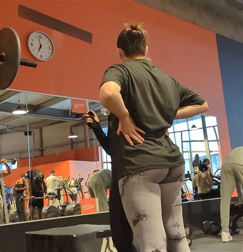 Ze_gym : the Glutes 🍑 (Part 1) - Spandex, Leggings & Yoga Pants - Forum