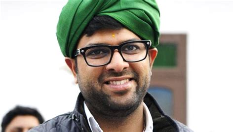 Dushyant Chautala Age, Caste, Wife, Family, Biography & More ...