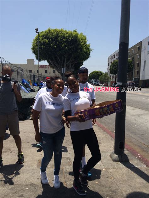 [Photos] The Game & Basketball Wives LA's Sundy Carter Feed Skid Row