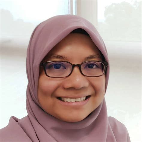 nur laili ab ghani lecturer doctor  philosophy universiti