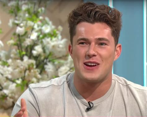 Amy Gingers Instagram, Twitter & Facebook on IDCrawl