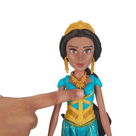 Disney Aladdin Jasmine Singing Doll