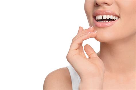 correct  tooth gap  invisalign lansing dentist