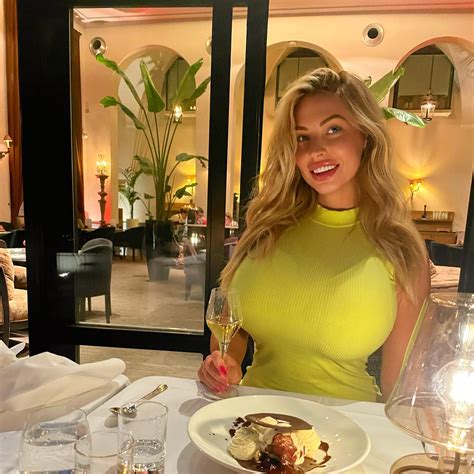 Maddison Fox on Twitter: "My new size ⬇️ wanna know my new CC level