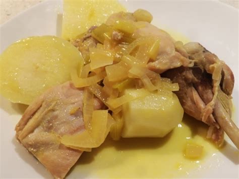 Chicken Cooked in Fresh Orange Juice with Creamy Cheese Sauce