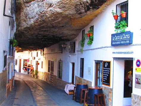 Setenil de las Bodegas: cosa vedere, la guida | Viaggiamo