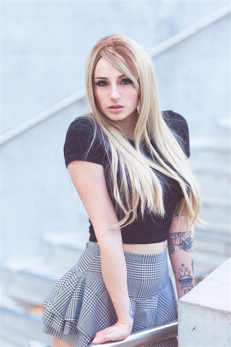 Kayla Erin - erotic patreon cosplay set - 18 nude photos. Onlyfans