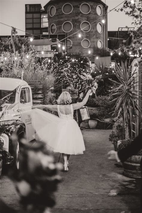 Sylvia Rose Used Wedding Dress Save 57% - Stillwhite