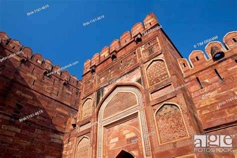 Amar Singh Gate of Agra Fort, 17th Century residence of Great Mughals ...