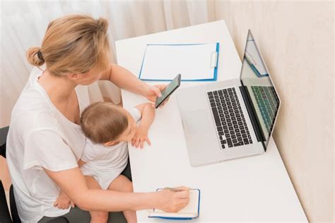 Page 8 | Desk Family Images - Free Download on Freepik