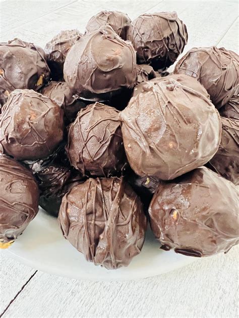 how to make muddy buddies 7