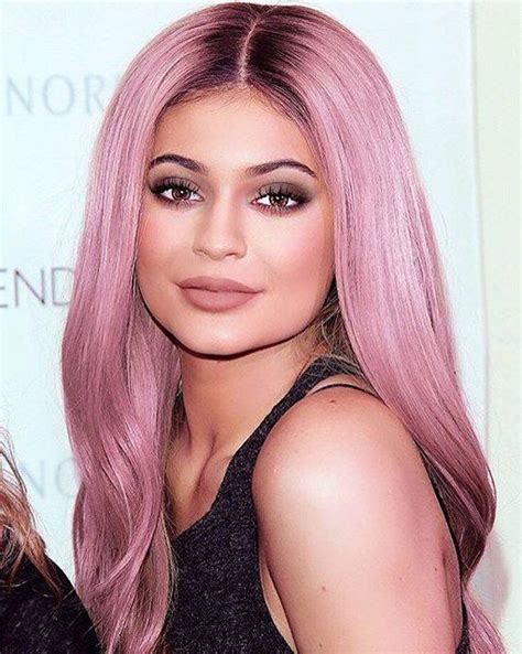 Kylie Jenner | Pink hair, Kylie jenner hair, Kylie jenner news