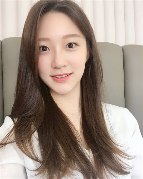 File:Seo Ji-Hye (1996)-P1.jpg - AsianWiki