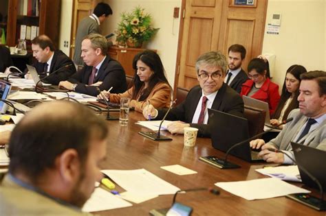 chilean government rethinks mining taxation plan