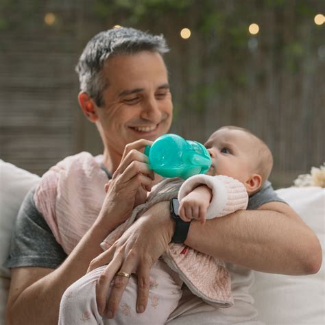 Moms are debating how long does breast milk last in a freezer safely