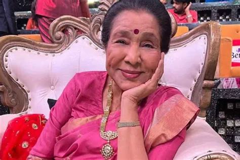 asha bhosle suffers cardiac arrest singer hospitalized