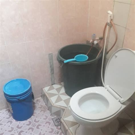 Jasa bongkar pasang toilet jongkok ke toilet duduk di cikarang - CV.HADI KARYA MANDIRI