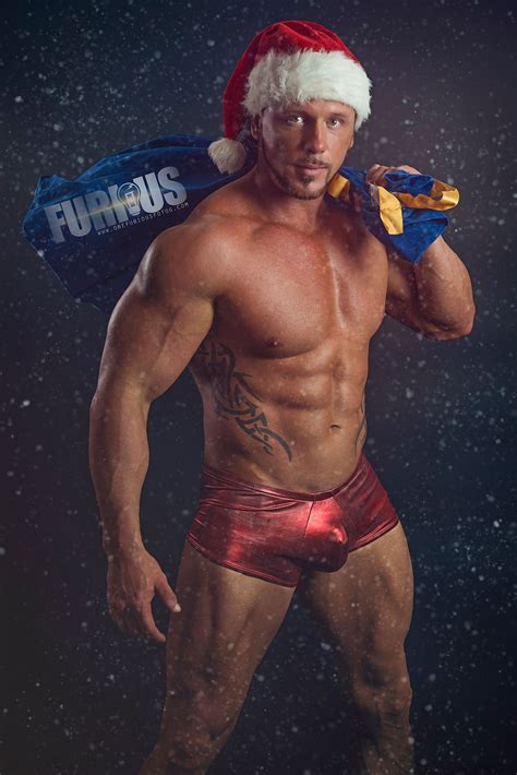 Pin von Morris Fowler auf FuriousFotog | Weihnachtsmann, Mann, Männer