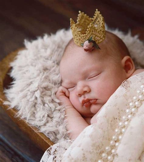 Classic Baby Names Inspired By Royalty - BabySetGo.com