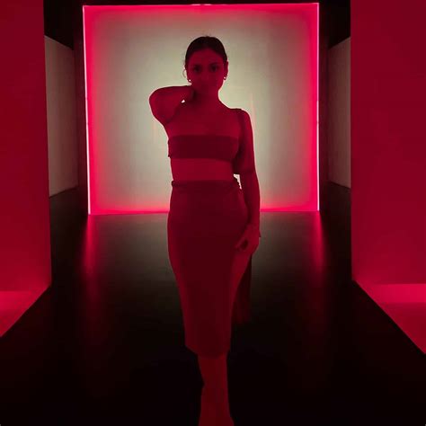 Natalie - OnlyDiscovery