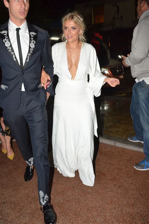 Lucy Fallon Exposed Sideboobs at Soap Awards 2019 | #The Fappening