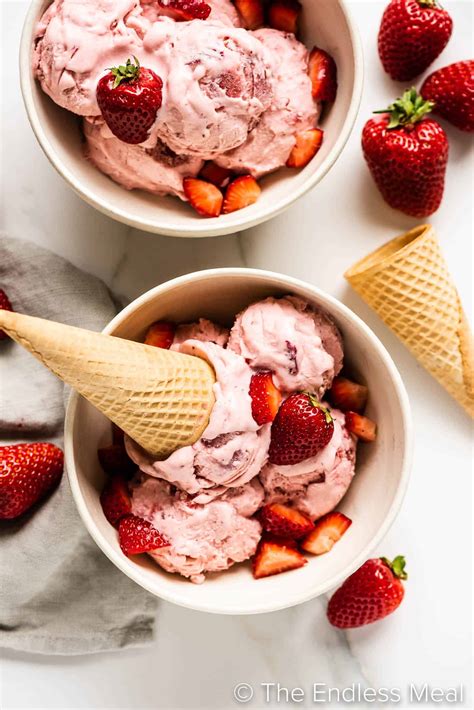 strawberry ice cream texture