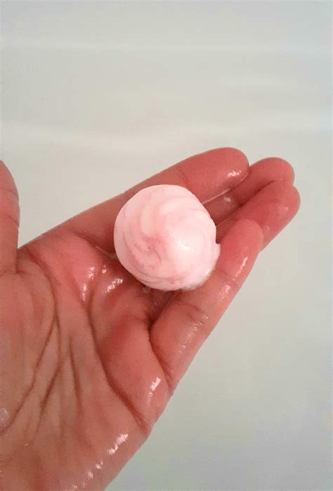 Bomb Cosmetics Cotton Candy Bath Blaster - Mybeautywaxstash