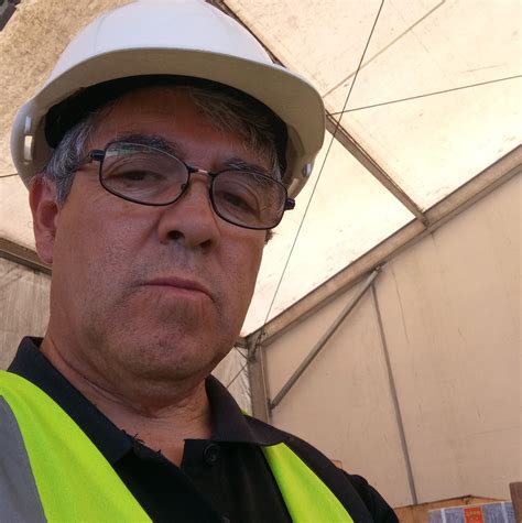 Caturro - 𝗘𝗟 𝗖𝗟𝗔́𝗦𝗜𝗖𝗢 𝗦𝗜𝗘𝗠𝗣𝗥𝗘 𝗙𝗨𝗘 𝗩𝗘𝗥𝗗𝗘🇳🇬🤩 El día de hoy, las decanas