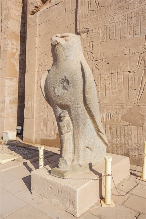 Horus statue stock photo. Image of egyptian, strong, power - 8004572