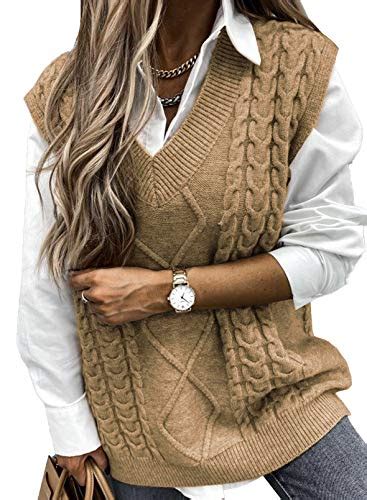 15 Best Plus Size Sweater Vests For Autumn