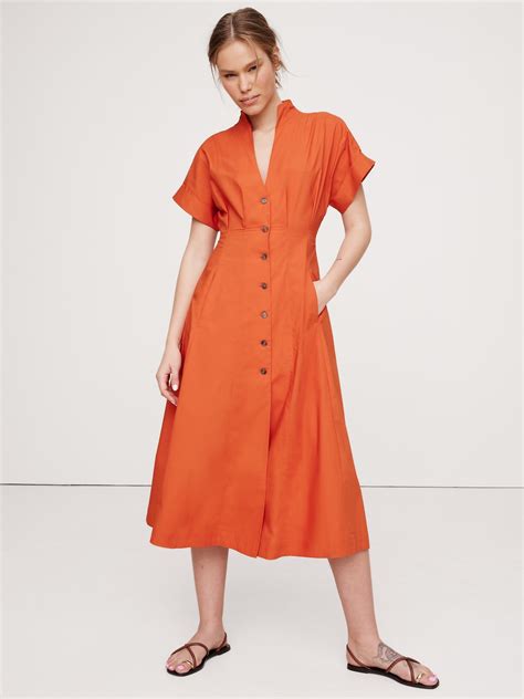 dresses in banana republic 4