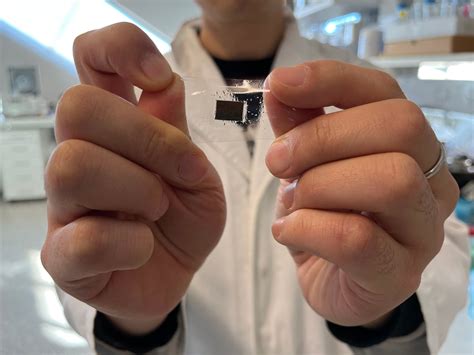 Artificial Intelligence powers second-skin-like wearable tech - Monash