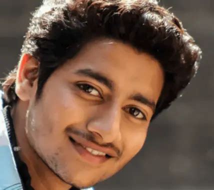bollywood  actor akash thosar biography news