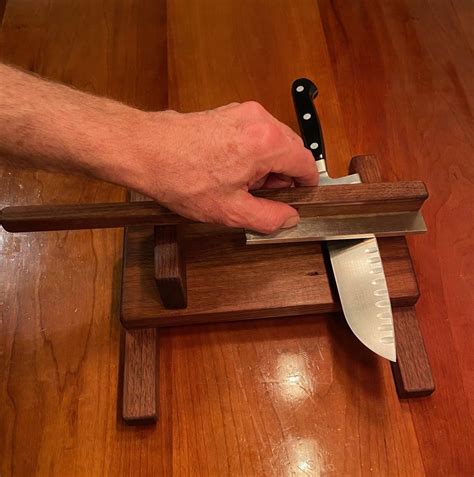 DIY Knife Sharpening Jig (Guided Knife Sharpener) : 11 Steps (with ...