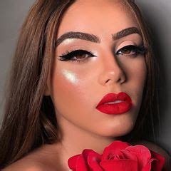 mari maria makeup atmarimariamakeup fotos    instagram