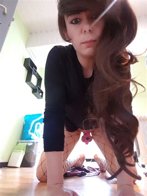 Sissy Joyce. She takes being a sissy to another level. | Scrolller