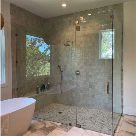 Bathroom Design Trends for 2023 | Premier Glass Austin
