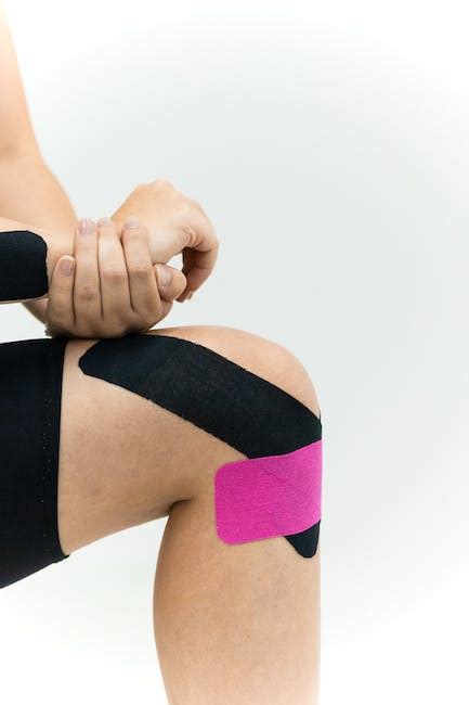 How to Tape a Knee for Running - Ultra Adventures