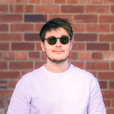 Adam Zerella – Medium