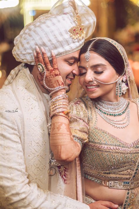 Pre Wedding Photographers in Delhi - Red Veds Photography