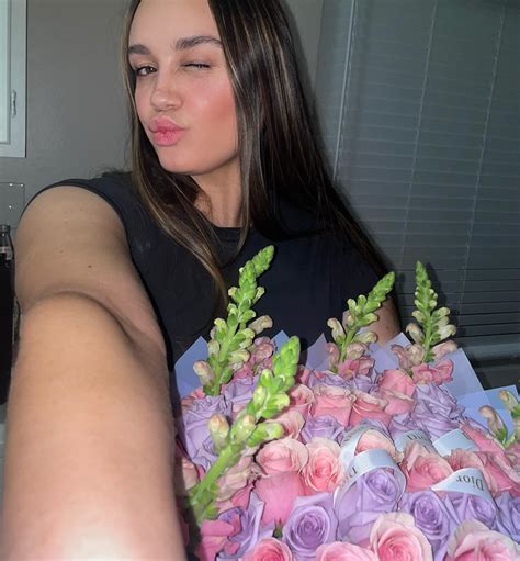 Skye Rose Koshuta (@sky3ros3) • Instagram photos and videos